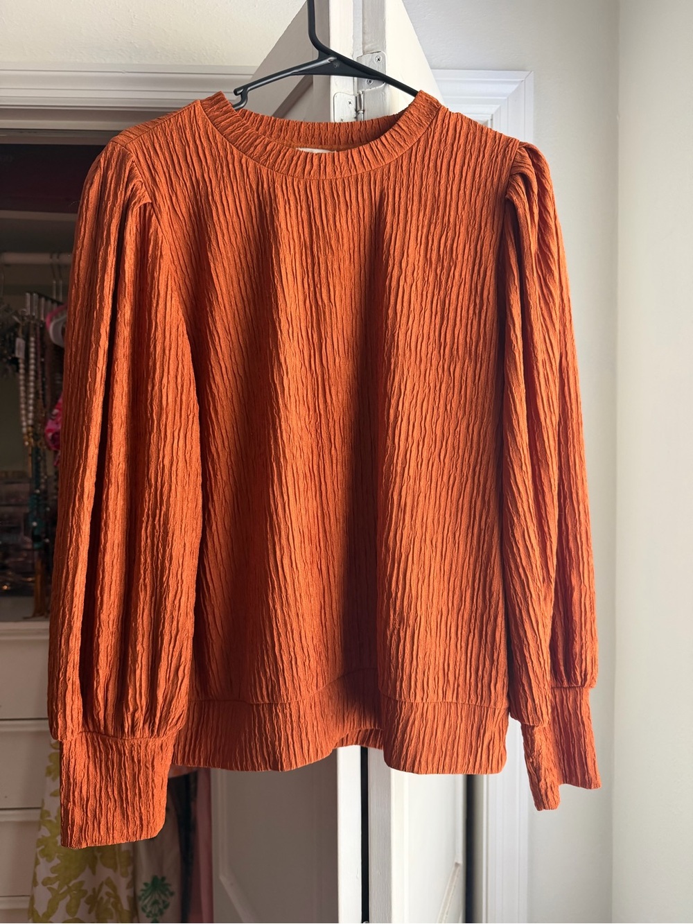 JODIFL Textured Long-Sleeve Crewneck Sweatshirt in Bright Orange